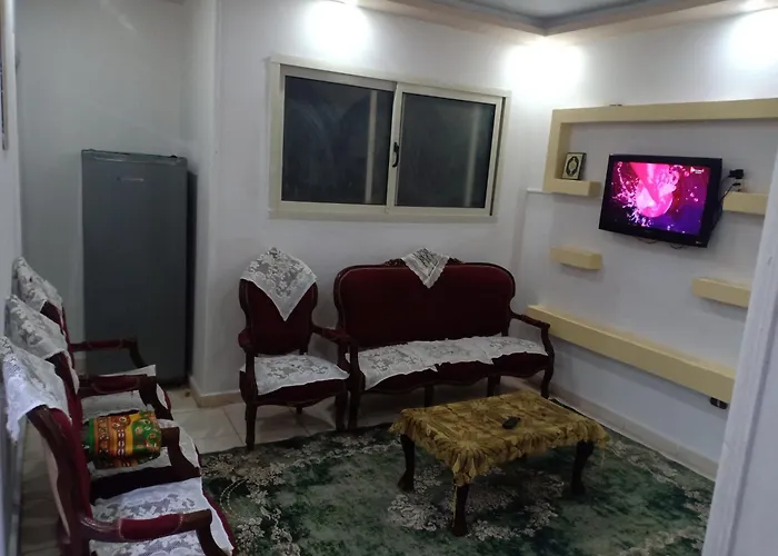 شقة بالمندرة بالاسكندرية للايجار اليومي خلف فندق الشيراتون